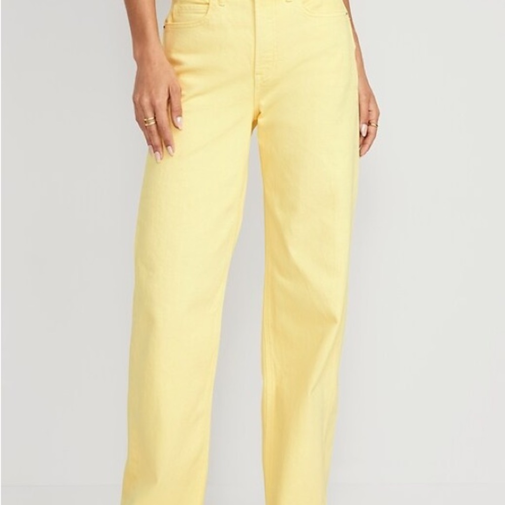 Old Navy Women's Straight Leg Yellow Jeans